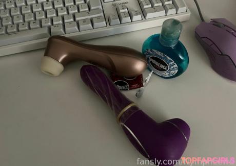 NymphLewd nude leaked OnlyFans pic
